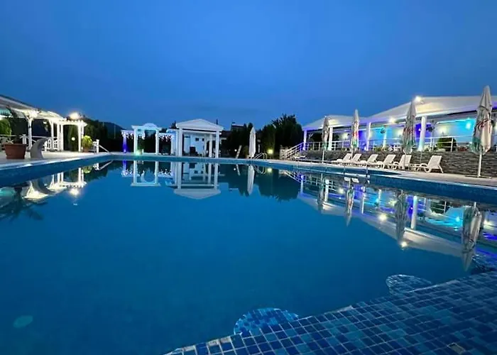 плувен комплекс фъц Opaka