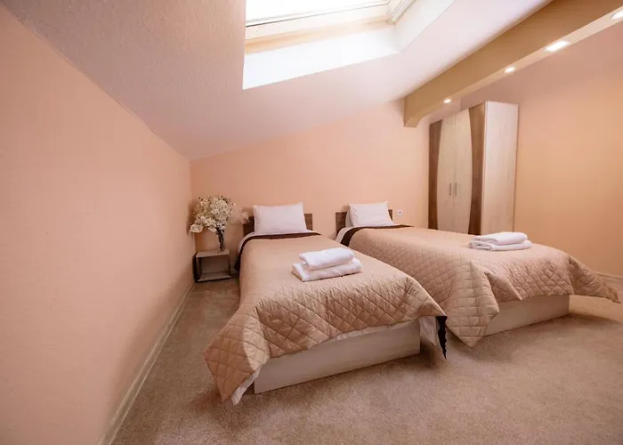 плувен комплекс фъц Hotel