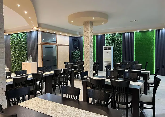 Hotel плувен комплекс фъц Opaka